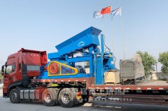 大型液壓移動對輥制砂機哪家好，多少錢一臺